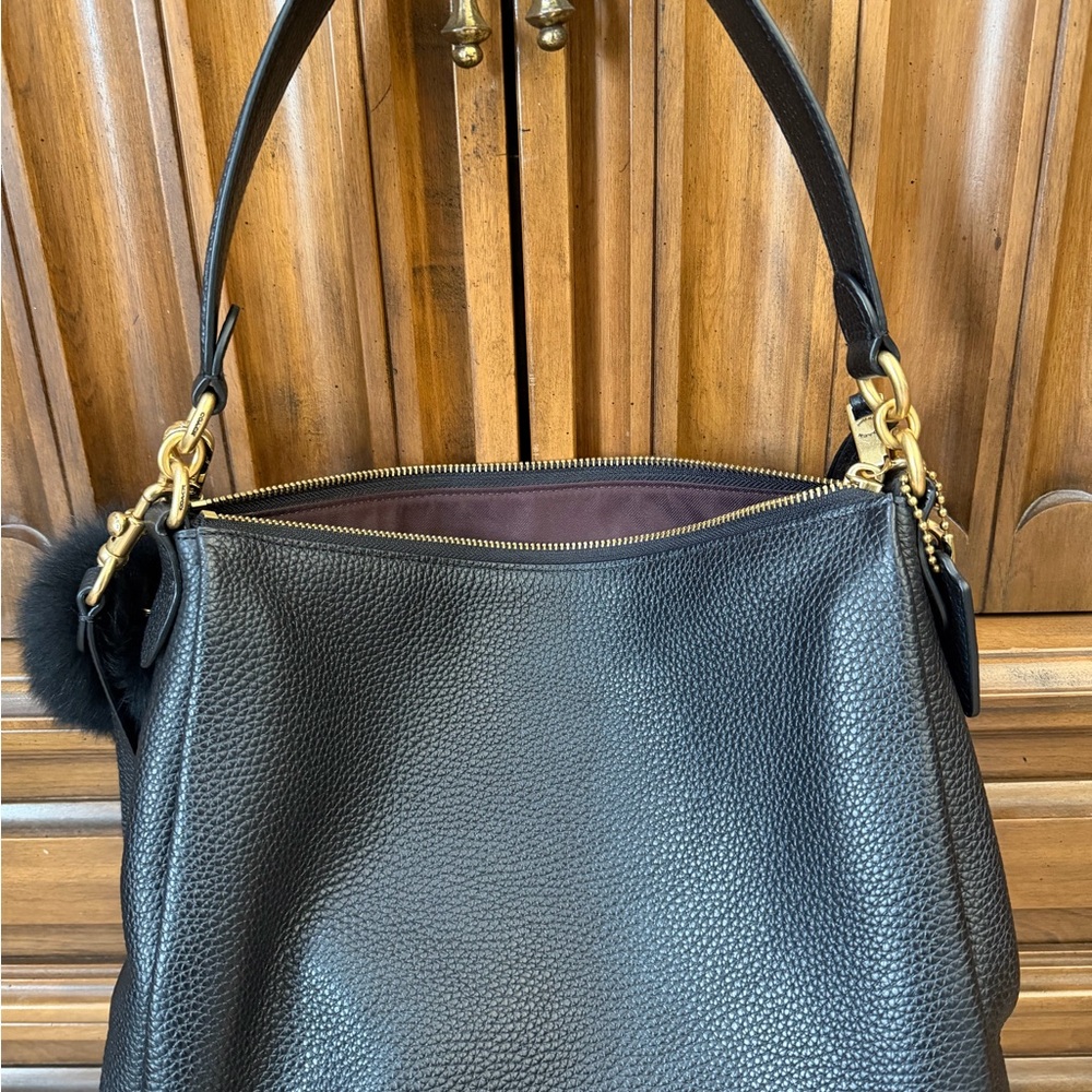 Coach Shay leather Hobo NWT